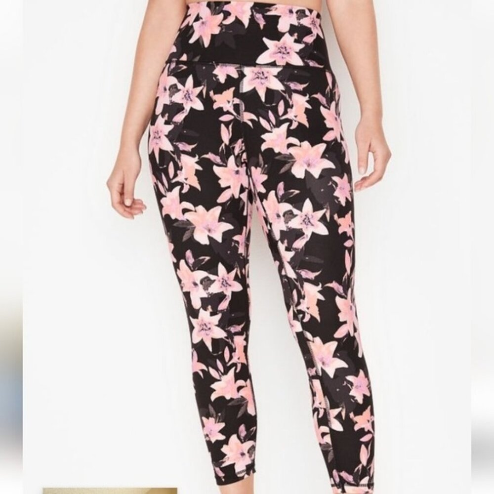 Victoria's Secret Incredible Essential Floral Legging Size 2 New Stretch Active